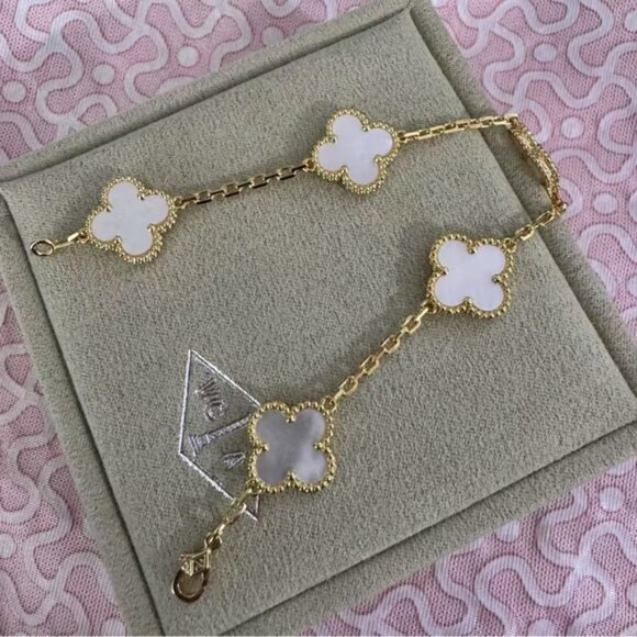 VCA Vintage Alhambra 10 Motifs White Mother of Pearl 18kt Yellow Gold - Picture 8 of 8